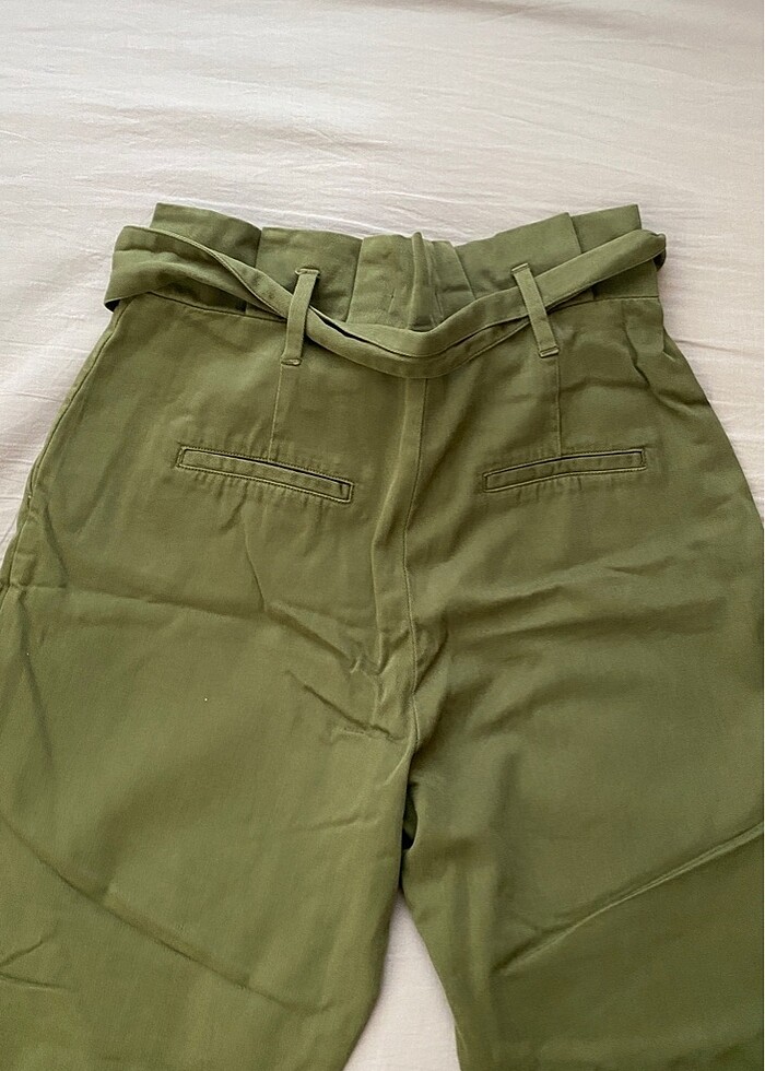 Bershka Pantolon - Görsel 4