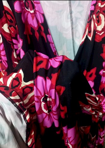 Bordo Çiçek Desenli Uzun Bohem Elbise - Görsel 3