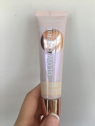 Loreal Paris Glow Cherie Işık veren renkli nemlendirici