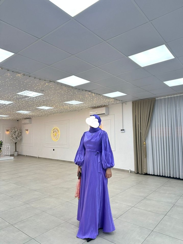 Uzun Mor Drapeli Kadın Abiye - Görsel 3