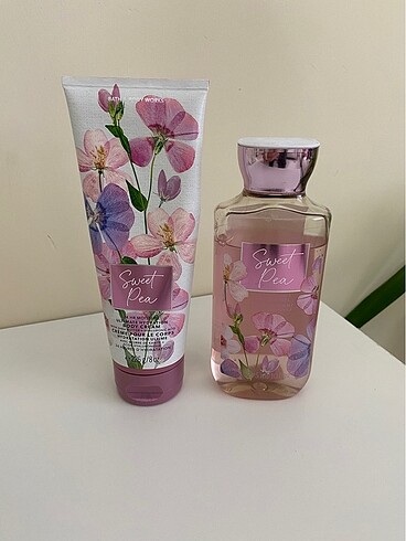 Bath&Body Works Duş Jeli-Vücut Kremi Set