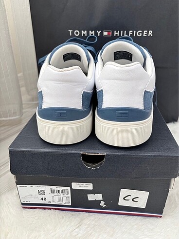 40 Beden Tommy Hilfiger Kadın Ayakkabı