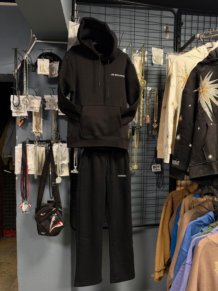 Kapüşonlu  Eşofman Takımı - Görsel 2