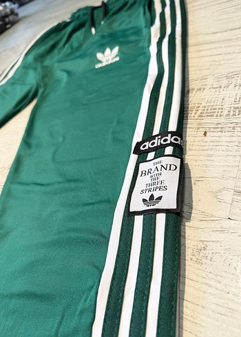 adidas Yeşil çıtçıtlı  Eşofman Altı - Görsel 2