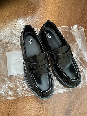 zara loafer