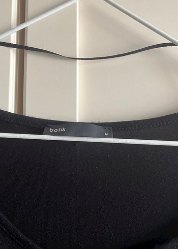 Batik penye Siyah Uzun Kollu Salaş Kadın Bluz omuzlarI acik - Görsel 2