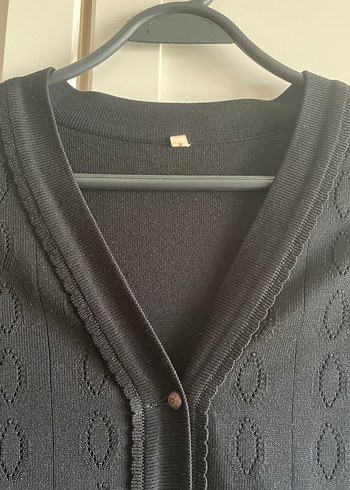 Düğmeli Siyah V Yaka Kadın ince merserize Hırka - Görsel 5