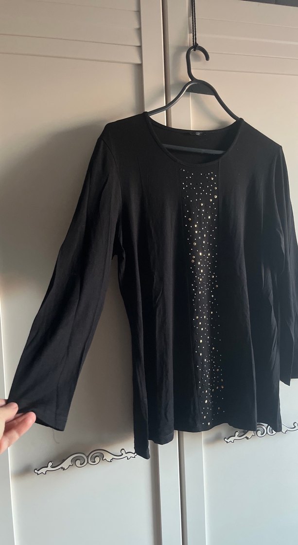 Uzun Kollu Siyah Payetli Kadın Penye Bluz - Görsel 4