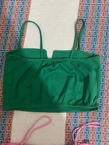 m Beden pembe crop