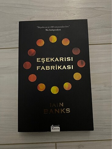 Eşekarısı Fabrikası Iain Banks