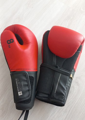 Kemerli Erkek Kırmızı Deri Boks Eldiveni
