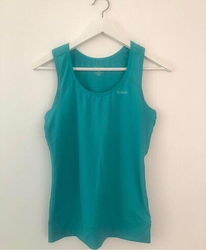 Reebok atlet