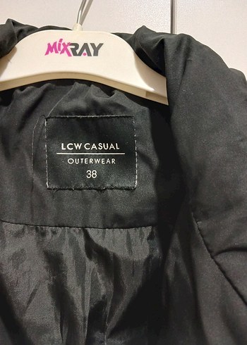 LC Waikiki Kadın Siyah Şişme Mont