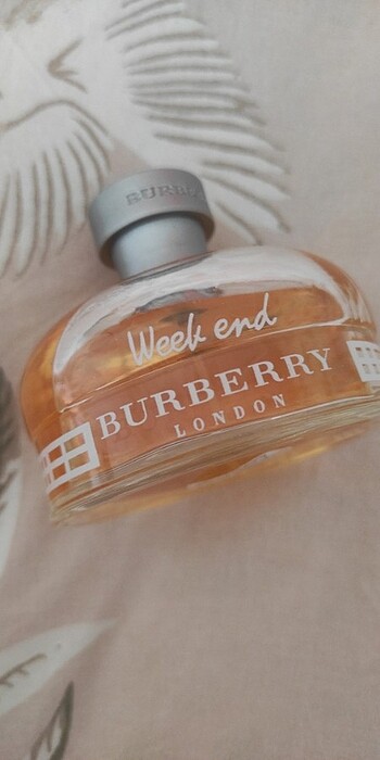 Burberry weekend tester