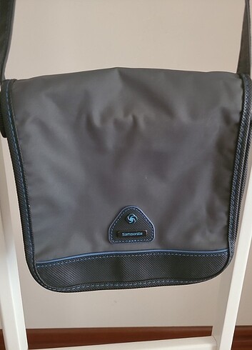 Samsonite Samsonite füme renk postacı çantası