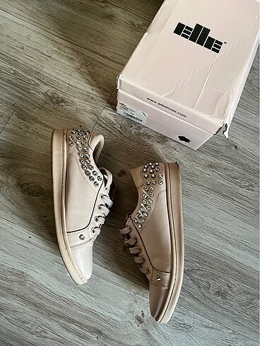 Elle Taş İşlemeli Ayakkabı 39 - Görsel 9
