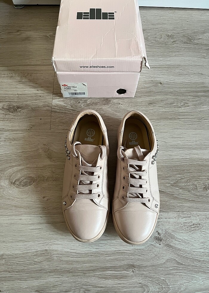 Elle Taş İşlemeli Ayakkabı 39 - Görsel 3