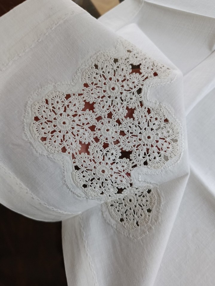 Nakışlı Beyaz Masa Örtüsü,sehpa, bohça - Görsel 2