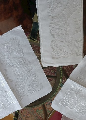 Beyaz İşlemeli El Yapımı Kumaş peçete sehpa örtüsü - Görsel 5