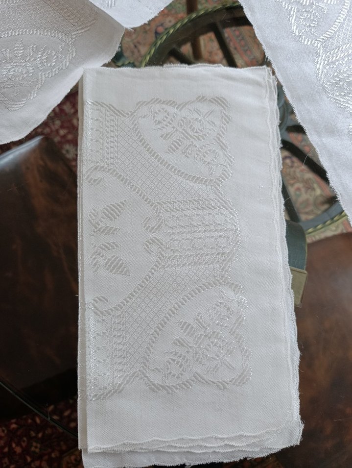 Beyaz İşlemeli El Yapımı Kumaş peçete sehpa örtüsü - Görsel 2