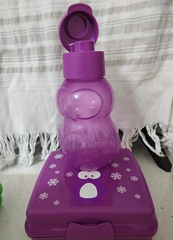 Beden Tupperware Dino şise