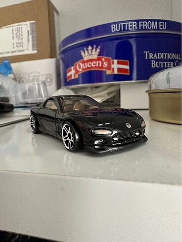 Hot wheels araç