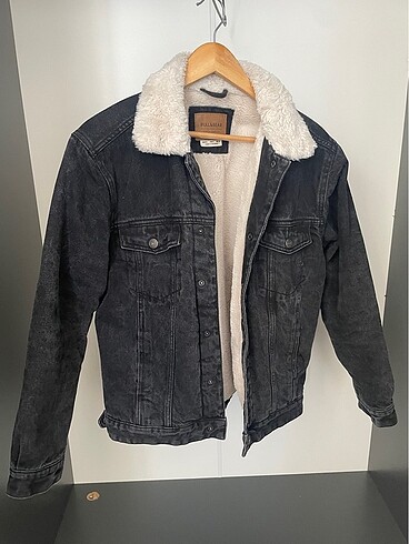 Pull & Bear İçi Tüylü Denim Mont Ceket