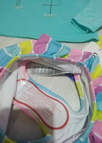 4 Yaş Beden Uzun Kollu Mavi Flamingo Baskılı Kız Mayo Takımı