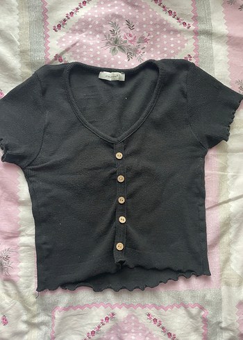 Kızlar için Siyah Düğmeli V Yakalı Tişört - Görsel 2