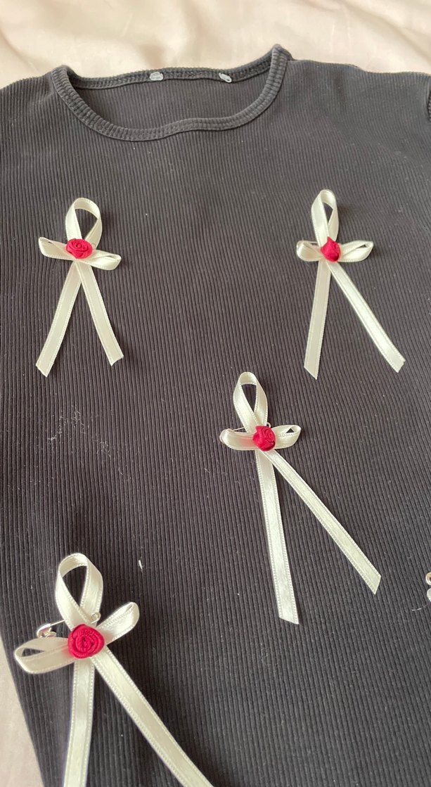 kurdeleli duz siyah bluz coquette - Görsel 3