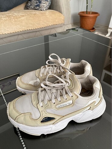 36 Beden Orjinal Adidas Falcon
