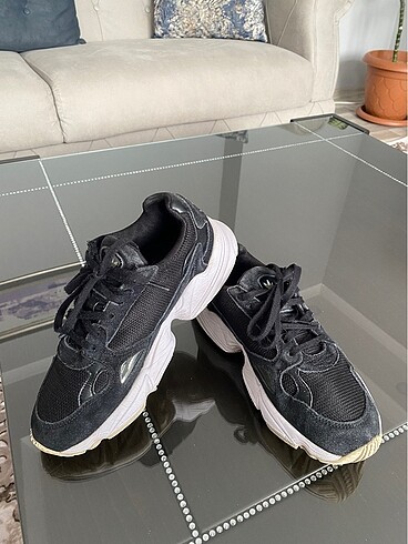 36,5 Beden siyah Renk Orjinal Adidas Falcon