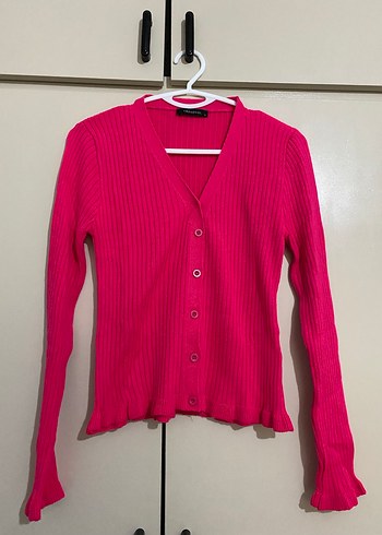 Düğmeli Pembe V Yaka Fitilli Hırka