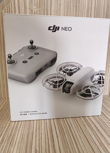 Dji Neo Fly More Combo Drone