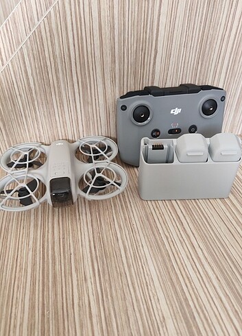 Dji Dji Neo Fly More Combo Drone