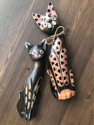 Ahşap kedi
