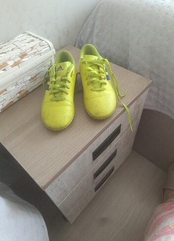 33 numara Adidas halısaha ayakkabı orjinal  - Görsel 6