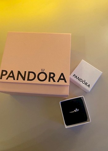 Pandora Beyaz Minimalist Kadın Yüzük - Görsel 3