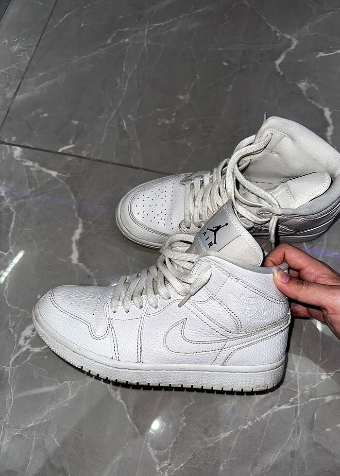 air jordan 1 MID ozel seri - Görsel 4