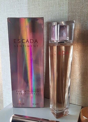 escada sentiment parfüm