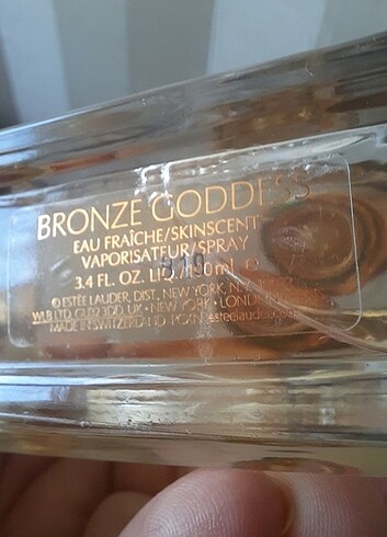 Beden Estee lauder bronze goddess eau fraiche parfüm