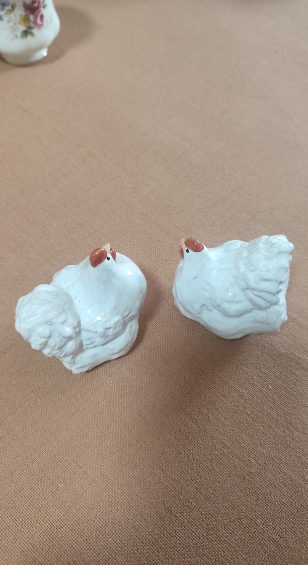 Beyaz Seramik Tavuk Figürleri - Görsel 4
