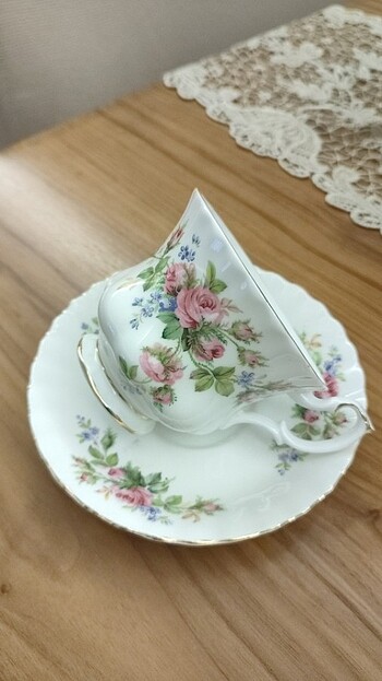 Diğer Antika Royal Albert çay fincanı