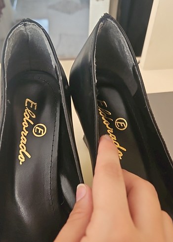 36 Beden Siyah Parlak Stiletto Topuklu Kadın Ayakkabı