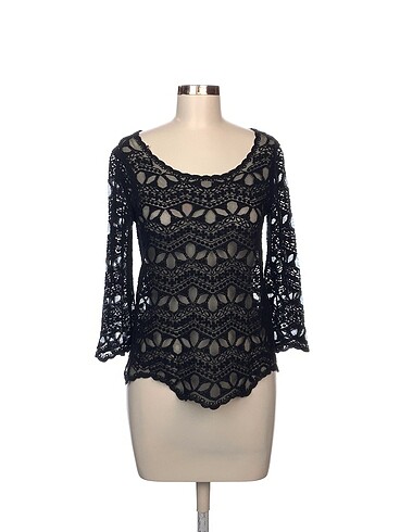 H&M Bluz %70 İndirimli.