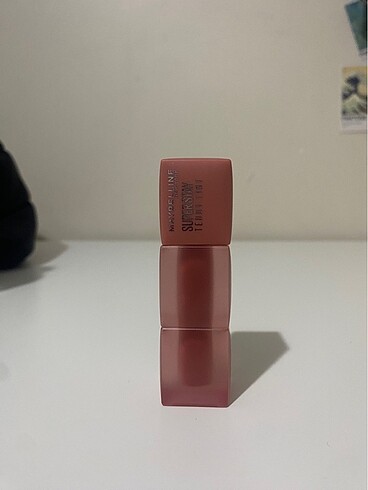 Maybelline tint