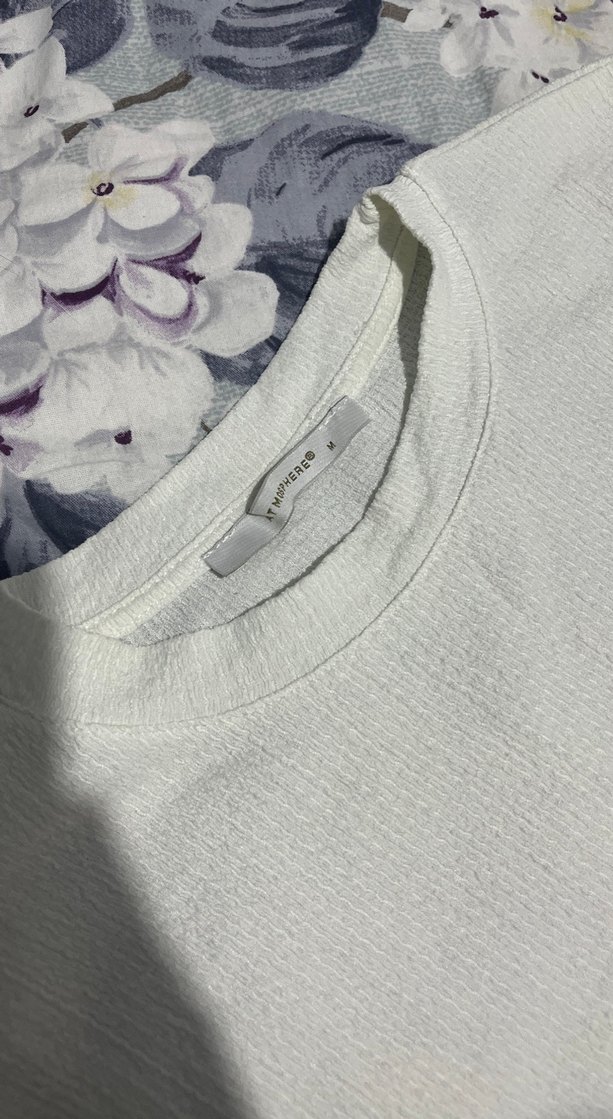 Beyaz Keten V Yaka Kısa Kollu Kadın Gömlek - Görsel 2