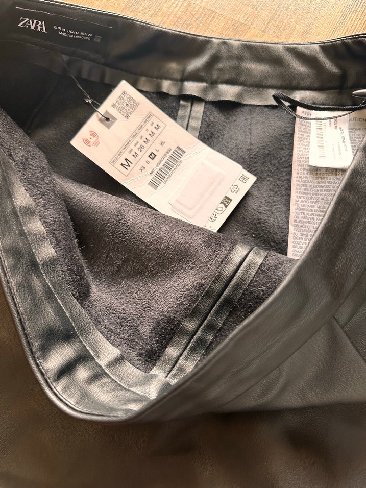 Zara Siyah Deri Mini Etek - Görsel 4