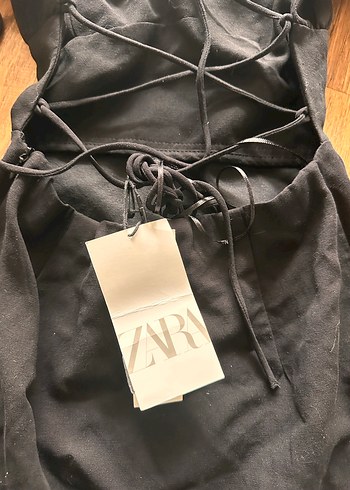 Zara Siyah Korse Detaylı Midi Elbise - Görsel 4