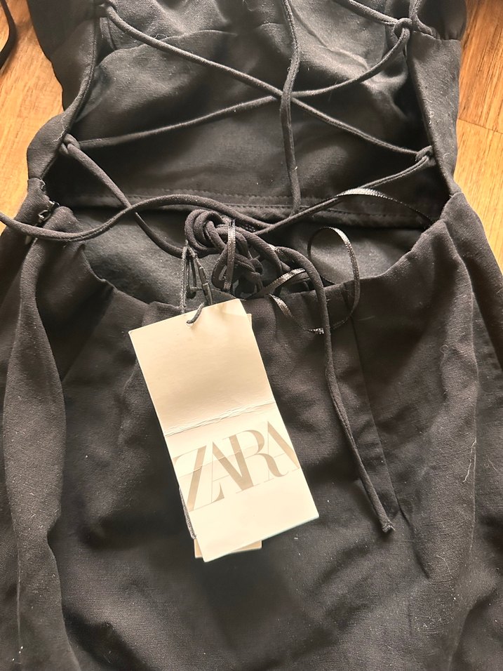 Zara Siyah Korse Detaylı Midi Elbise - Görsel 4